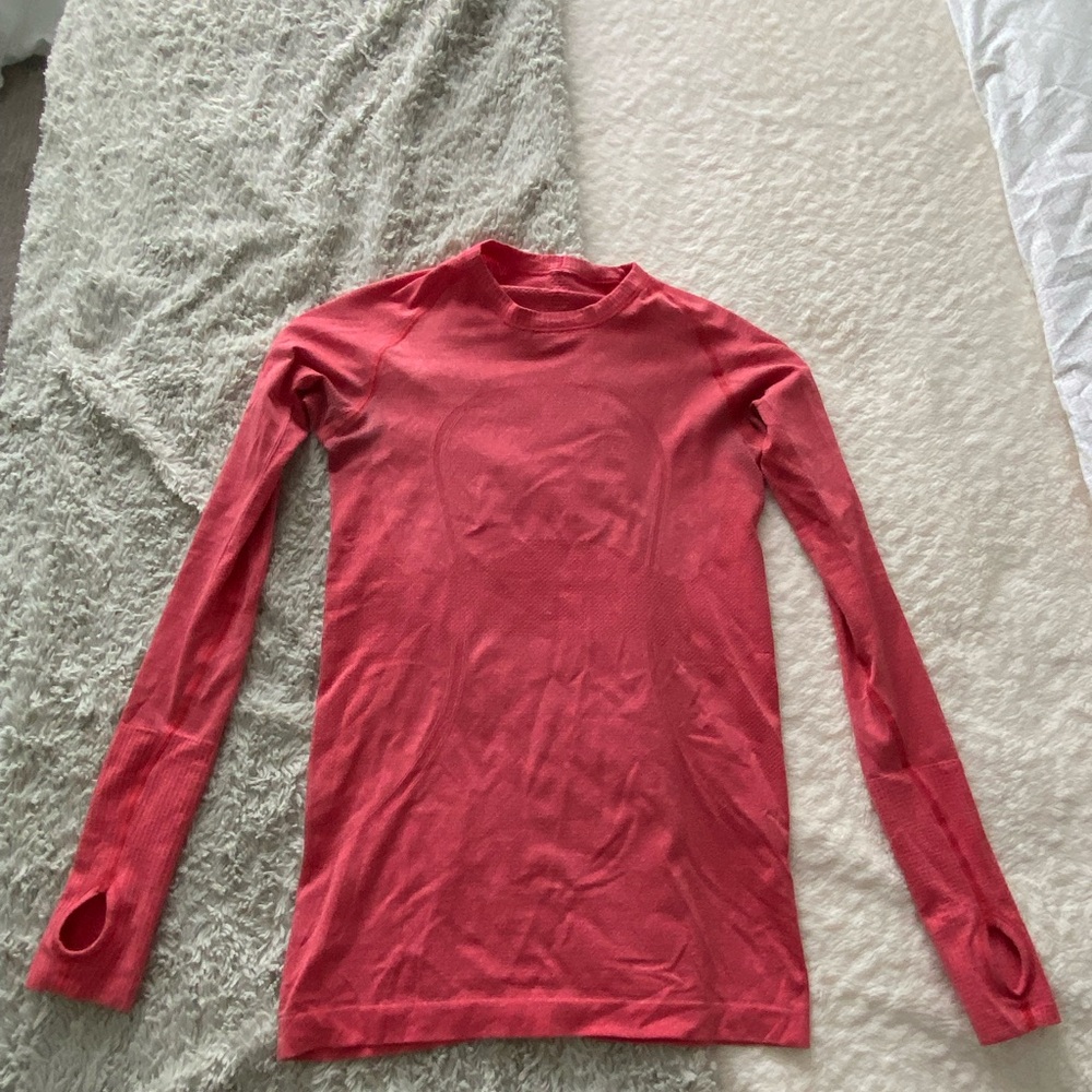 Women’s Long-Sleeve Lululemon